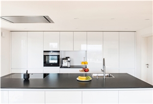 Quartz Kitchen Countertop