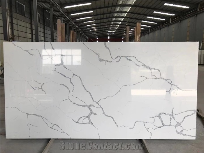 Calacatta classique quartz kitchen