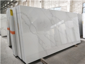 White And Gold Quartz Countertops