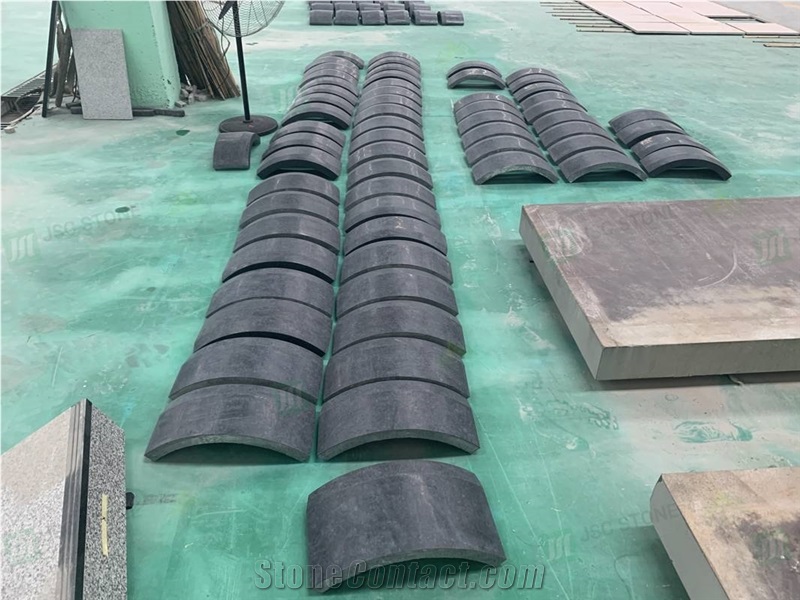 Angkor Black Granite Hollow Round Column Cladding Decoration