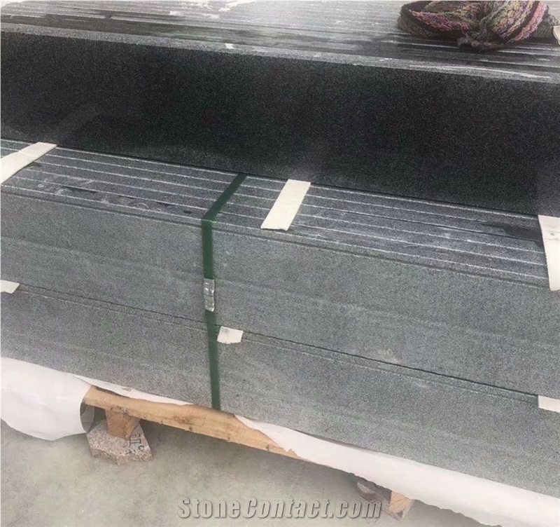 China New G654 Padang Dark Grey Granite Slabs and Tiles 