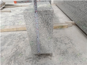 Wholesale G623 Sesame Grey White Granite Kerb Stone 
