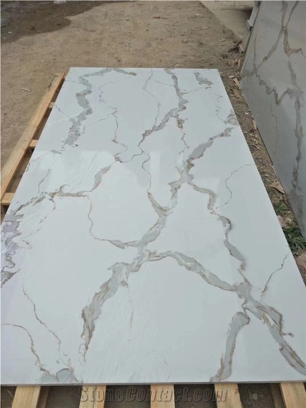 Artificial Quartz Calacatta Gold