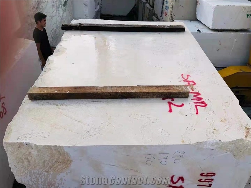 Turkey Menes Gold Marble Beige Stone Block & Rock