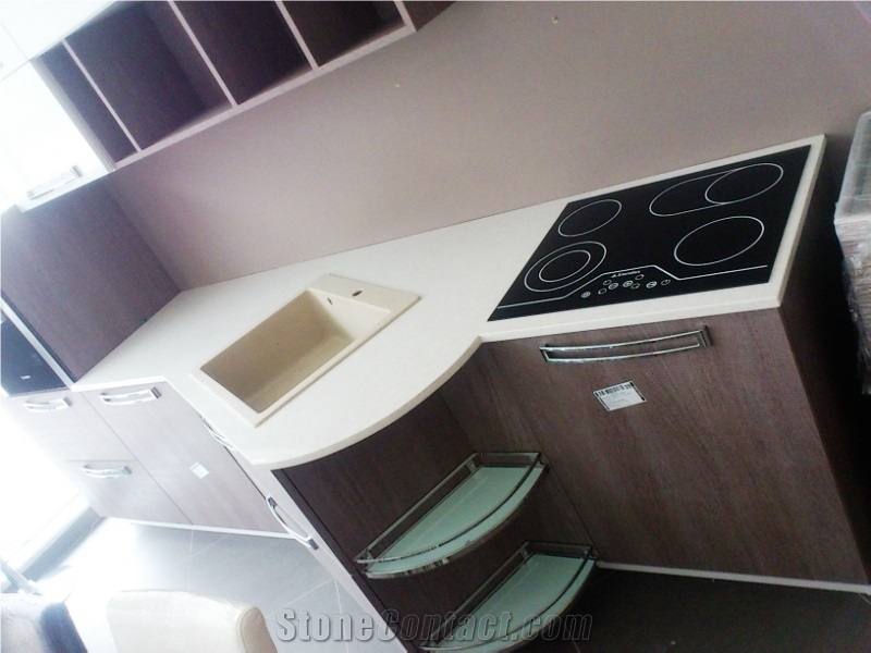 White Quartz Kitchen Countertops