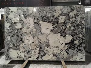 Snow Mountain Granite Gold Slab Tile In China Stoner Market