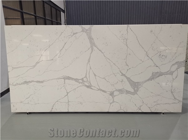 Calacatta White Quartz Slabs