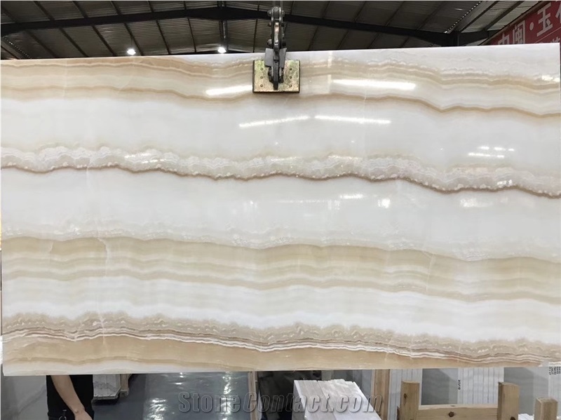 Polished Turkey Akdag Beige Onyx Slab