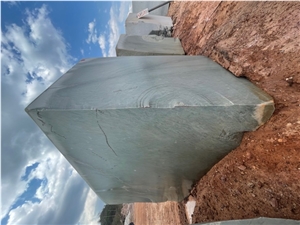 Cristallo Sea Pearl Quartzite Blocks