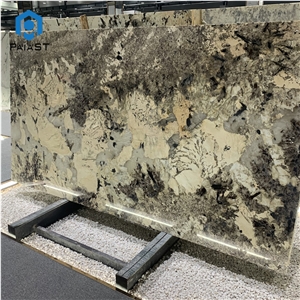 Luxury Snow Mountain Gold Quartzite Slab For Background Wall