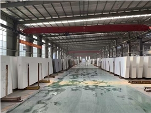 Engineer Solid Surface White Calacatta Quartz Slabs