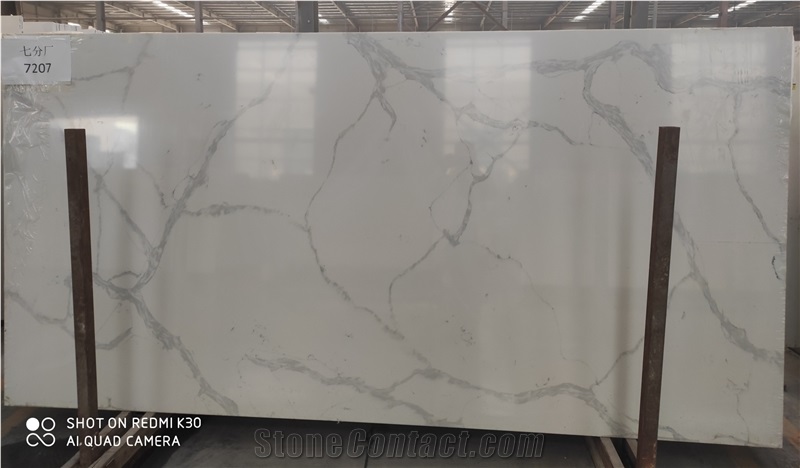 White Artificial Quartz Calacatta Maya Surface