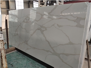 White Artificial Quartz Slab Calacatta Golden