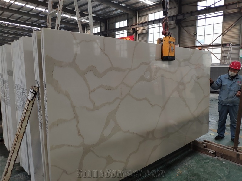 White Artificial Quartz Slab Calacatta Golden