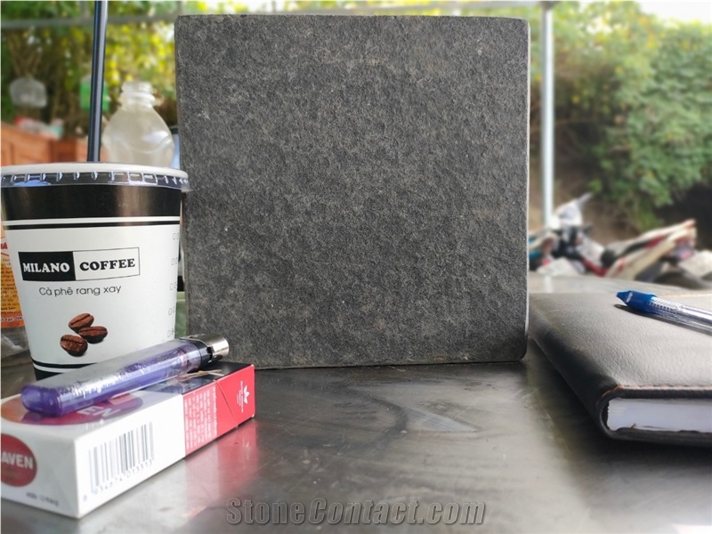 Flamed Black Basalt Tile For Paving