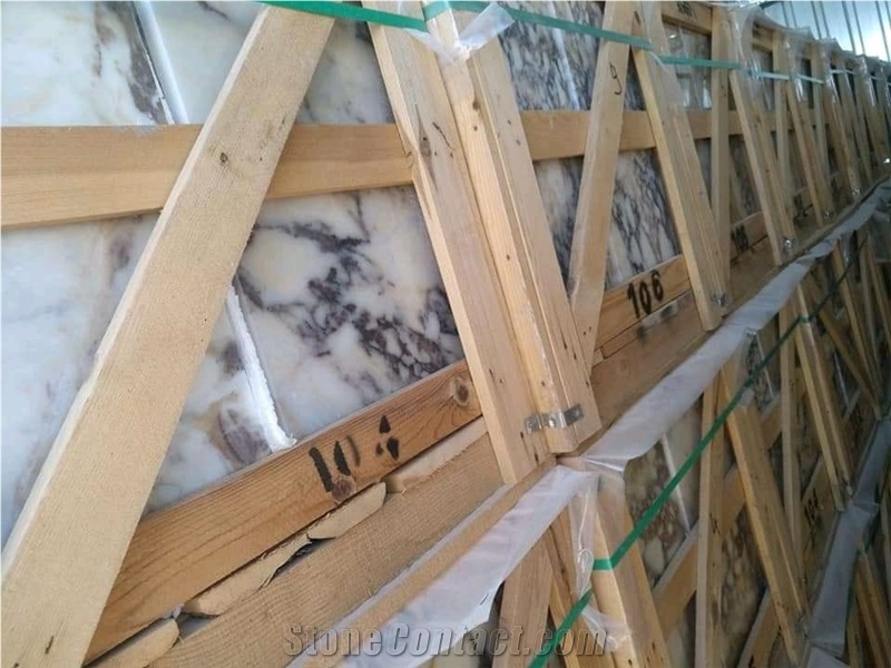 Calacatta Viola Marble Tiles & Slabs