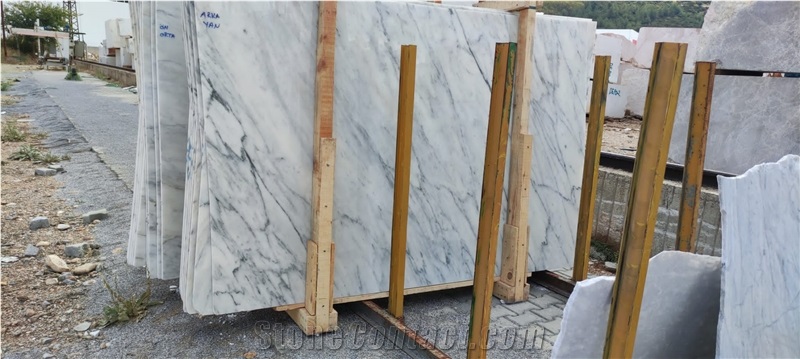 Calacatta Viola Marble Tiles & Slabs