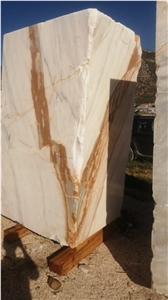 Royal Golden White Marble Blocks