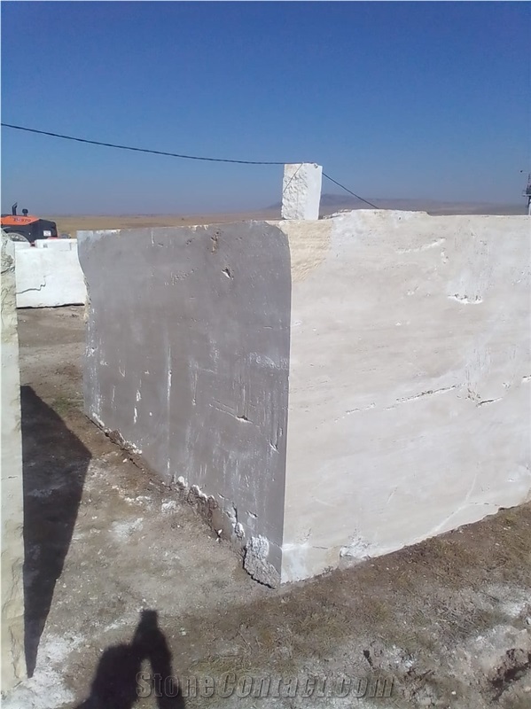 Turkish Light Travertine Blocks