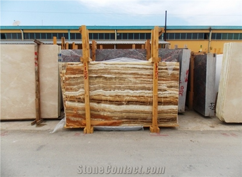 Golden Vein Onyx(Honey Onyx Vein Cut) Tiles & Slabs