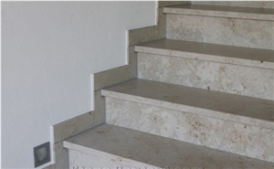 Jura Beige Limestone Stairs