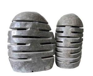 Riverstone Garden Lamps