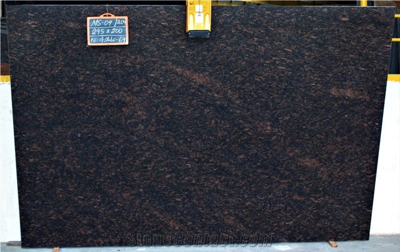 Tan Brown Granite Slabs