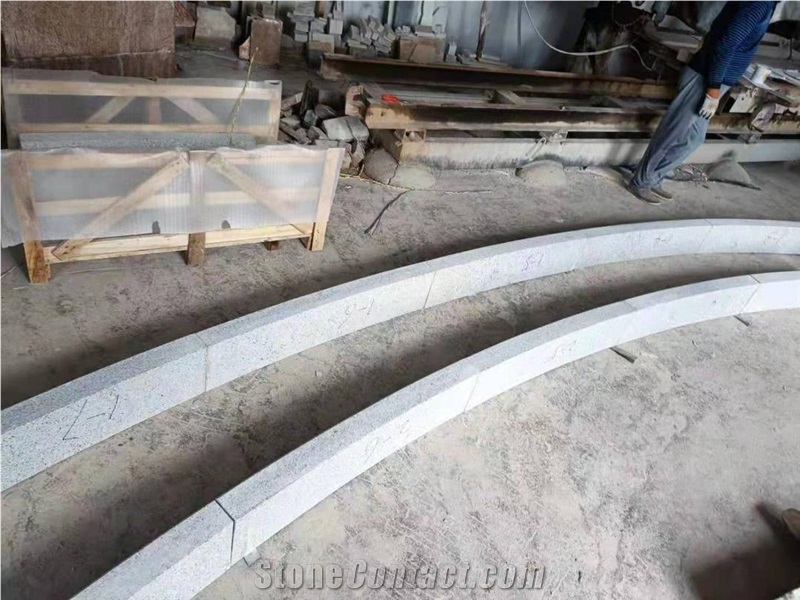 G383 Kerb Stone Curved Bent Granite Kerbs Machine Cut Flamed