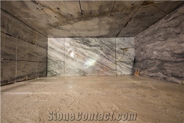 Arabescato Orobico Marble Quarry