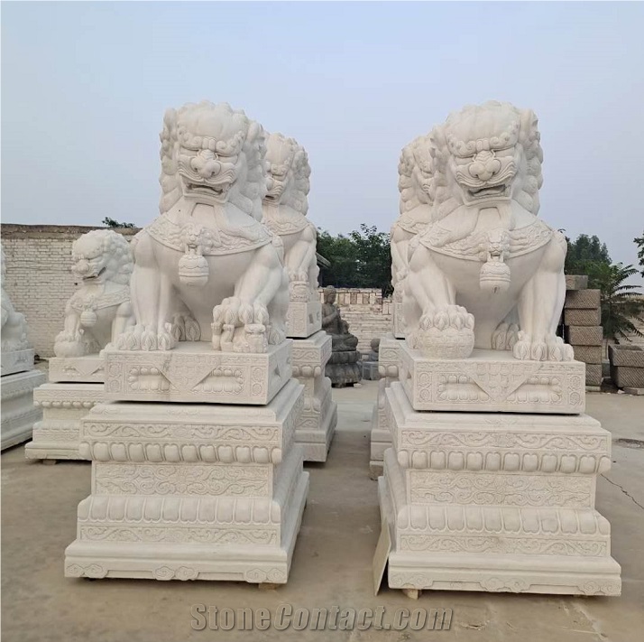White Marble Fu Dog Sculpture Chinese Foo Dog Statue
