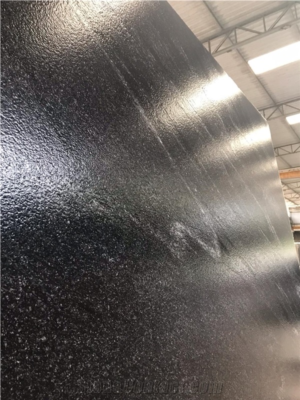 Nevada Black Block - Slabs