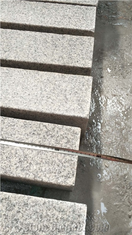 Natural And High Quality G681 Flamed Sawn Road Curbstone