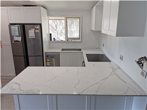 Artificial Marble Calacatta White Quartz Kitchen Countertops
