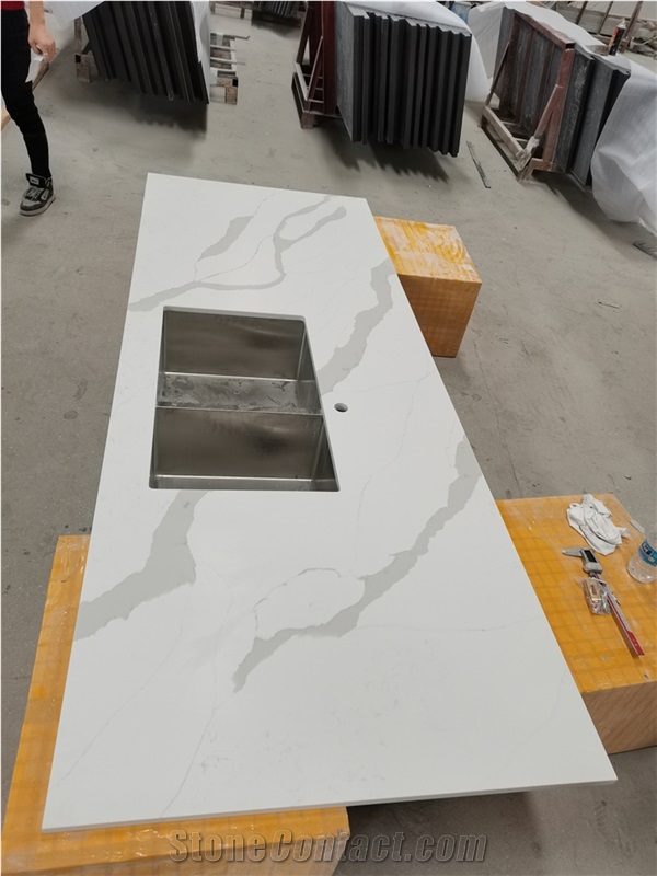 Calacatta White Artificial Stone Quartz Bathroom Vanity Top
