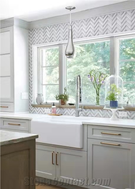 Calacatta White Herringbone Mosaic 