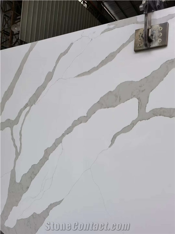 Quartz White Calacatta With Grey And Yellow Veins