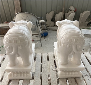 Pure White Jade Marble Animal Elephant Sculpture Carving