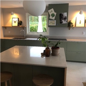 Caesarstone Clamshell Quartz Kitchen Countertop