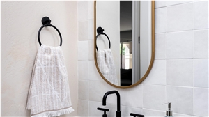 Cloe White Glossy 5X5 Ceramic Tile