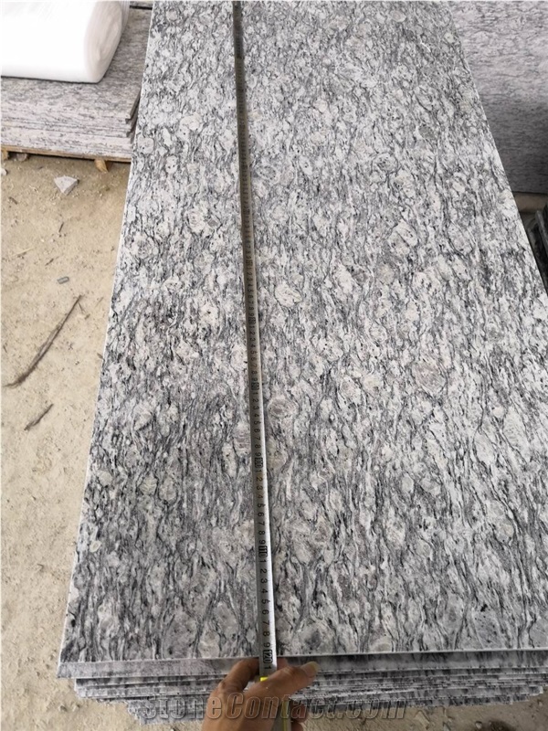 Spray White Granite