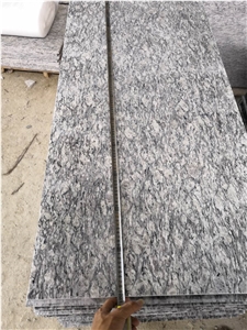 Spray White Granite