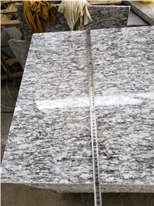 Spray White Granite