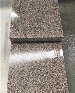 Bainbrook Brown Peach Granite Tiles