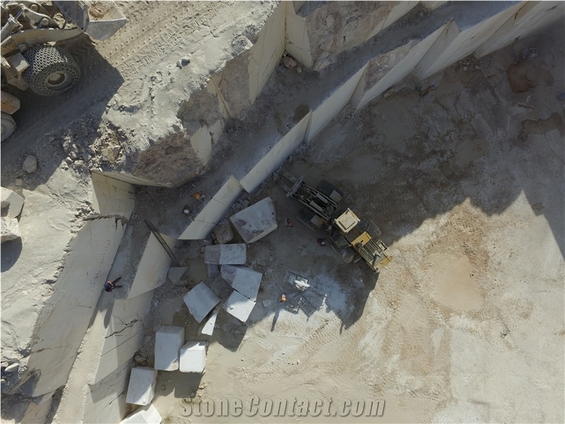 Sirjan Marble- White Sirjan Crystal Marble Mine