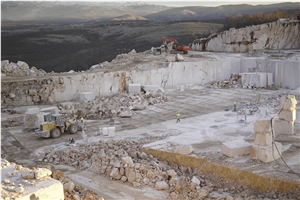 Kremit Limestone- Kremit Stone Quarry