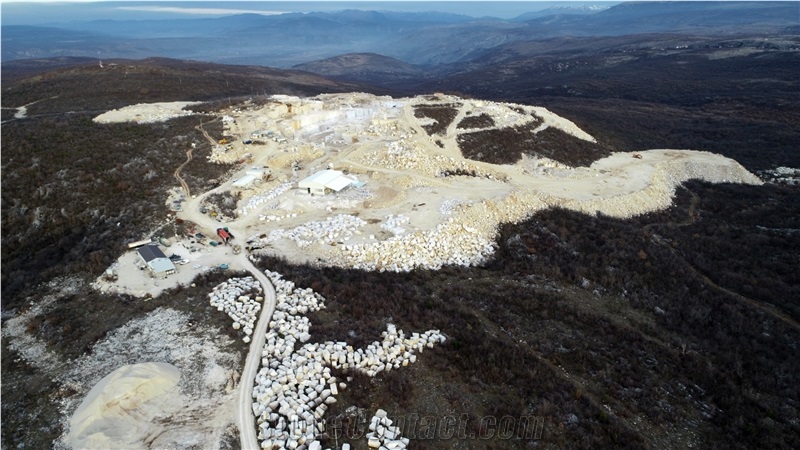 Kremit Limestone- Kremit Stone Quarry