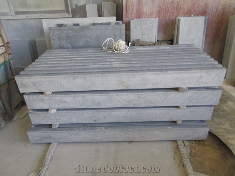 Blue Limestone Lintels, Sills, Quoins, Plinths And Surrounds