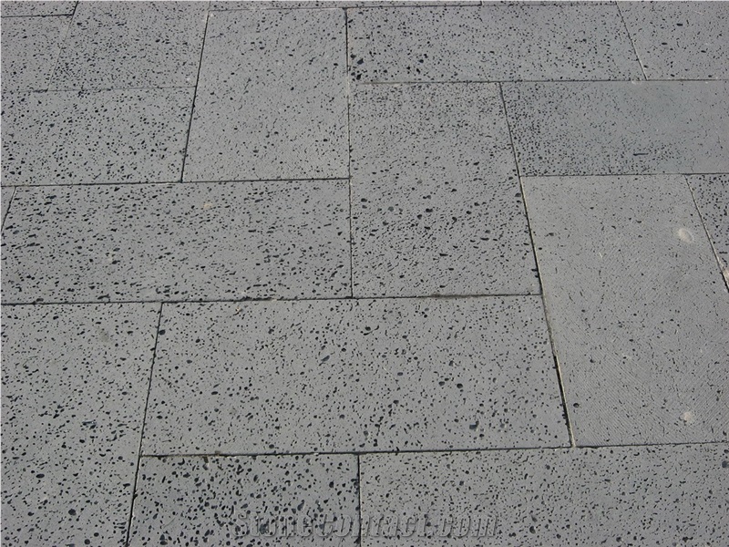Chinese Grey Basalt Lava Stone Tiles For Outdoor Paving