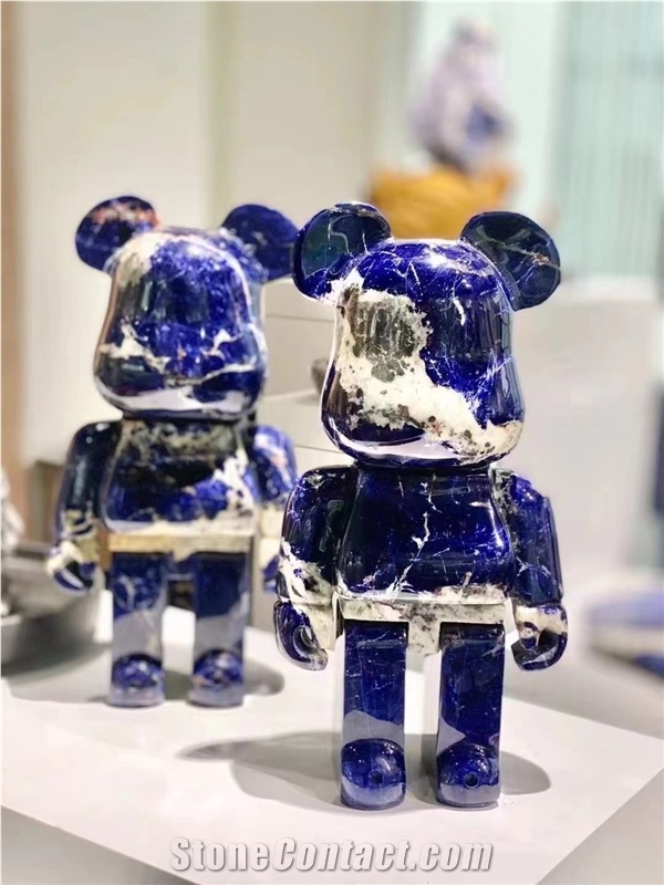 High Quality Natrual Quartize Azul Bahia Hand Carved Bear