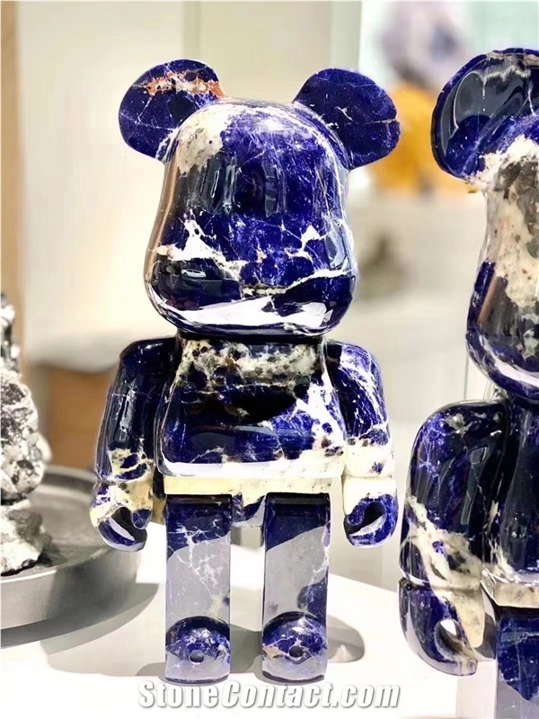 High Quality Natrual Quartize Azul Bahia Hand Carved Bear
